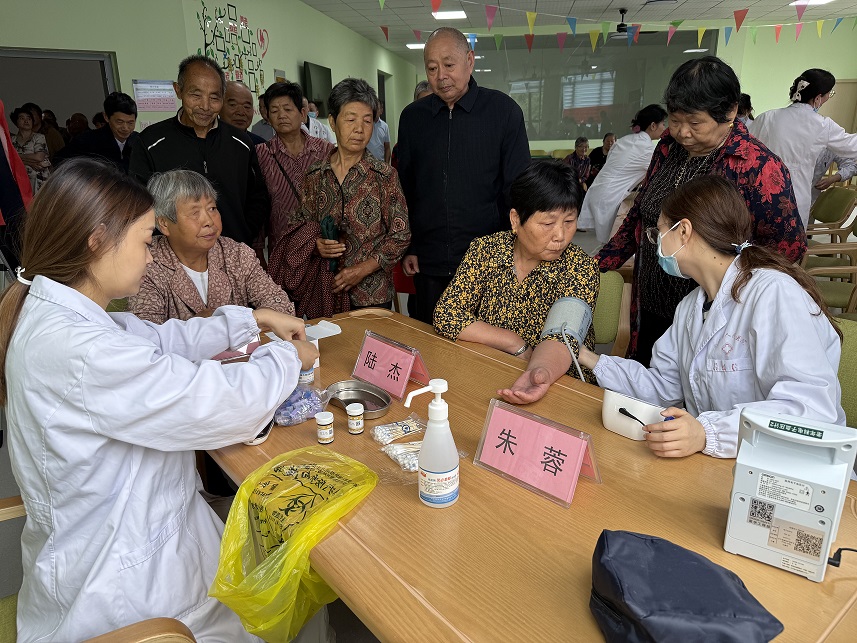 华阳街道：用爱编织民生暖网 守护“残老”群体幸福底色